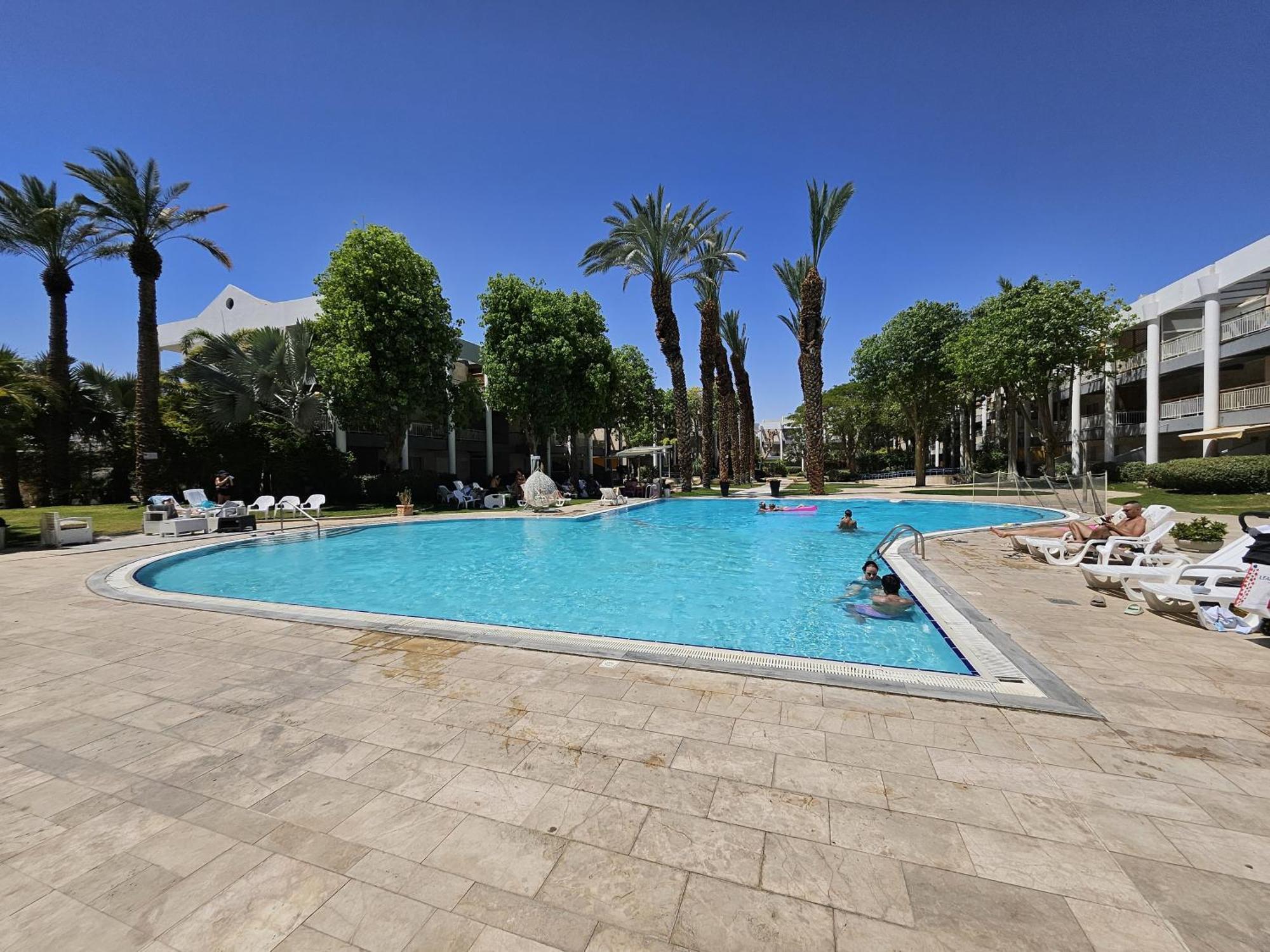 Ceasar Suite At Royal Park Eilat Exterior photo